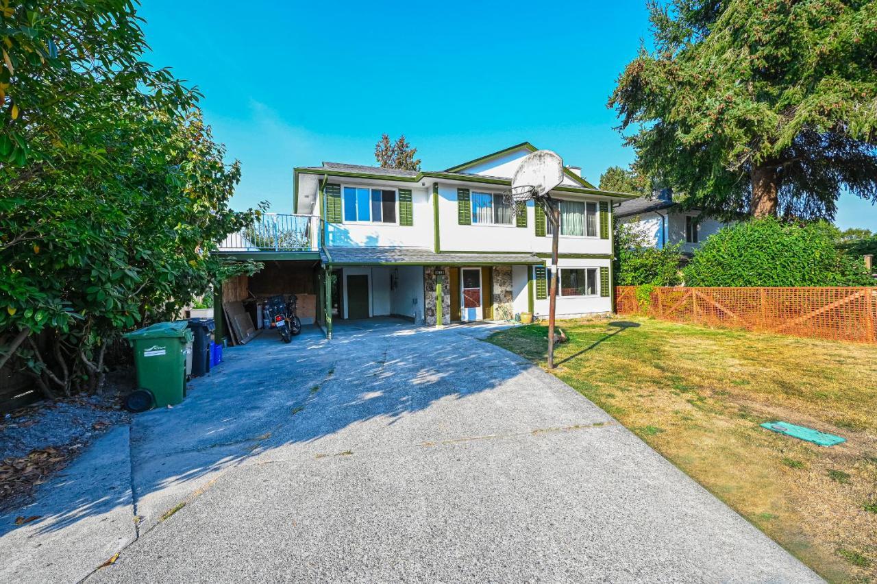 Quite House Near The Vancouver Airport Hotel Richmond Exterior foto